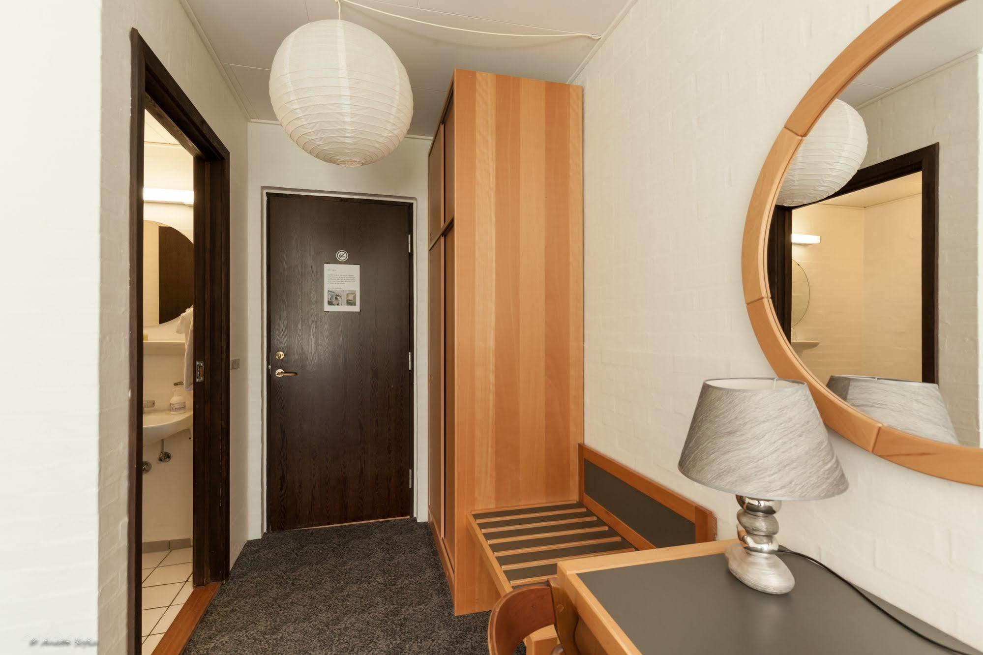Sdr. Omme Kro & Hotel Exterior foto